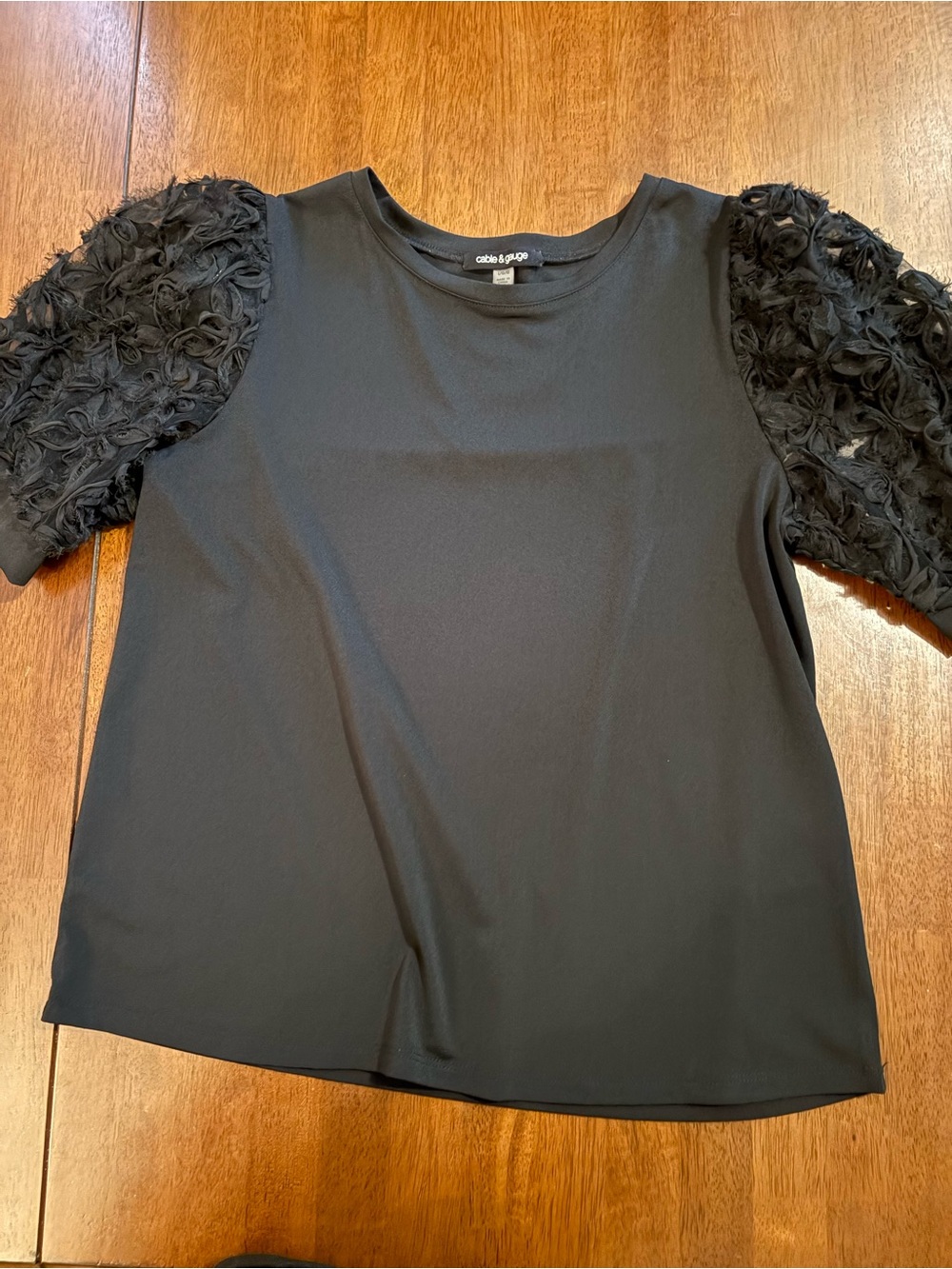 Cable & Gauge Black Puff Sleeve Floral Applique Top